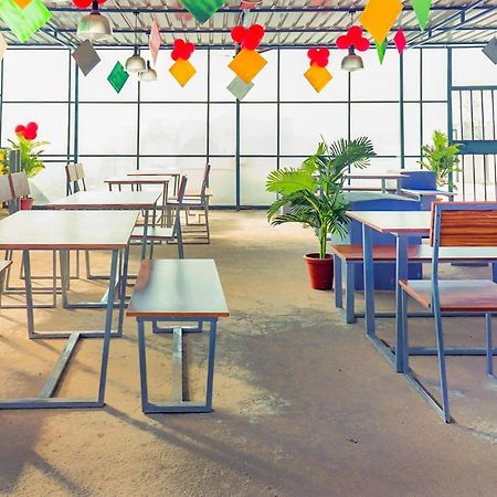 Isthara Coliving Hostel Gurgaon Bagian luar foto